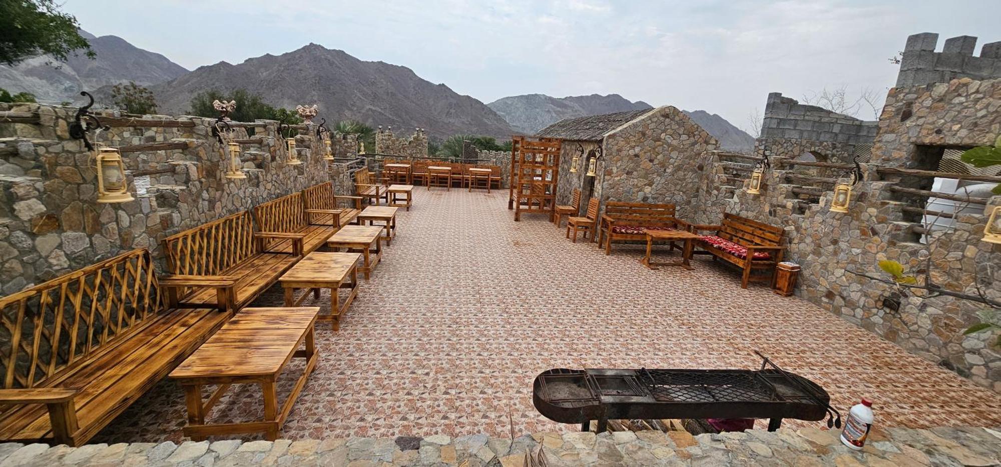 Mughaibar * Hatta